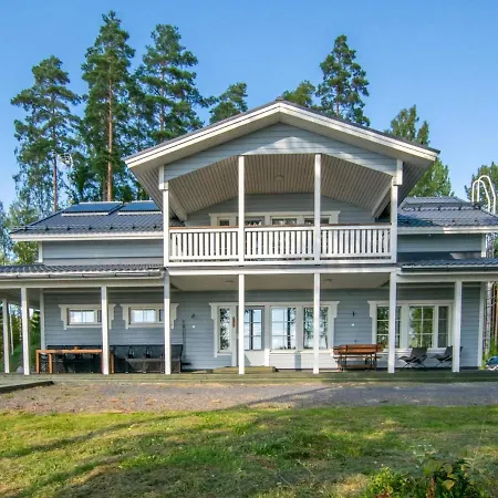 Holiday home Isokoskelo By Interhome