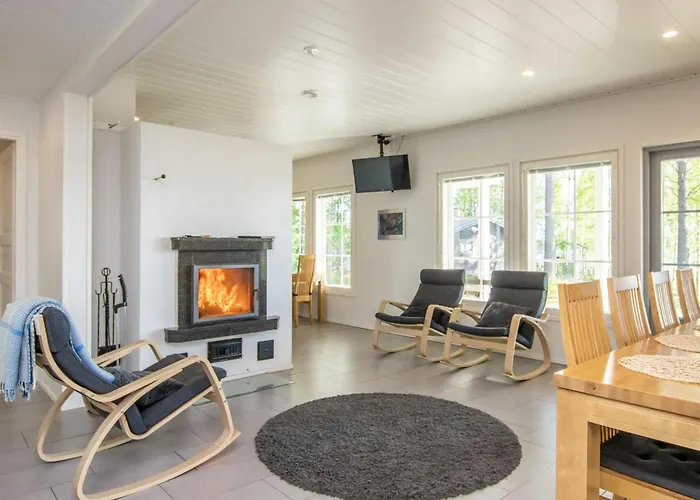 Isokoskelo By Interhome Pertunmaa