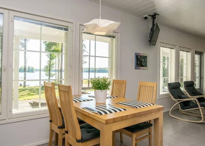 Isokoskelo By Interhome